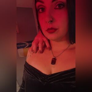 Meet your Posher, Rebecca